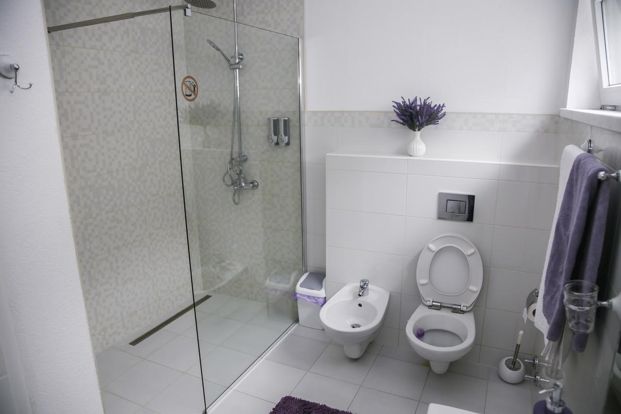 Lgp Exclusive Apartment Bihać Esterno foto