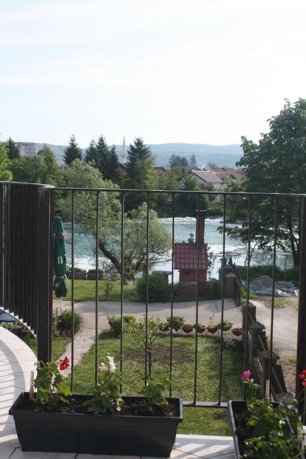Lgp Exclusive Apartment Bihać Esterno foto