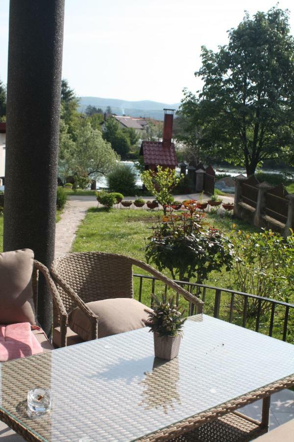 Lgp Exclusive Apartment Bihać Esterno foto